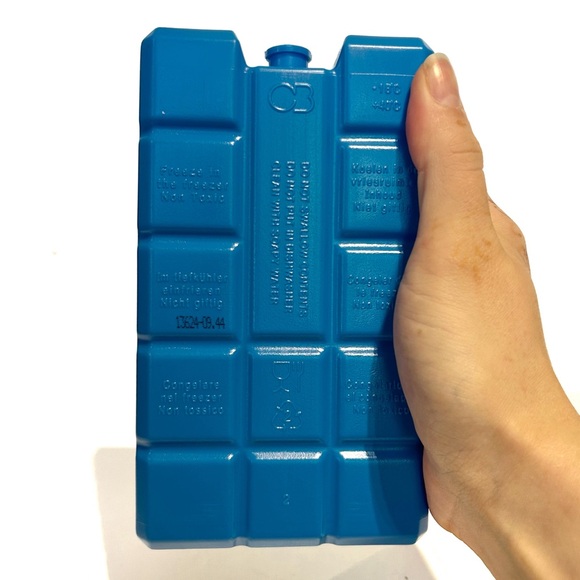 Iceblocks Blue Reusable Ice Pack Food Storage Lunch Bag Cooler Injury First Aid - Picture 8 of 8